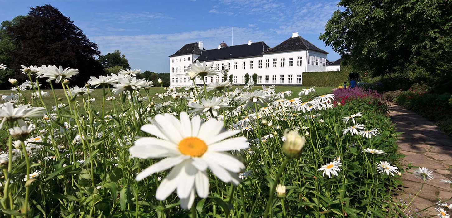Forårsblomster ved Graasten Slot