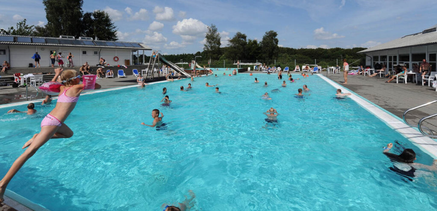 Poolen på First Camp Frigård