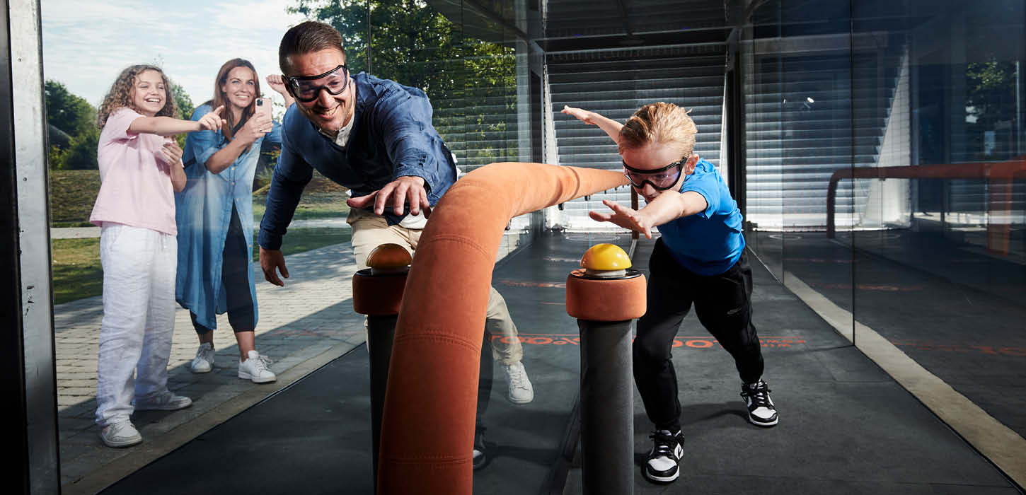 Universe Science Park - Beat the storm