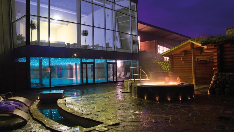 Udendørs spa ved Enjoy Resorts i slotsbyen Gråsten