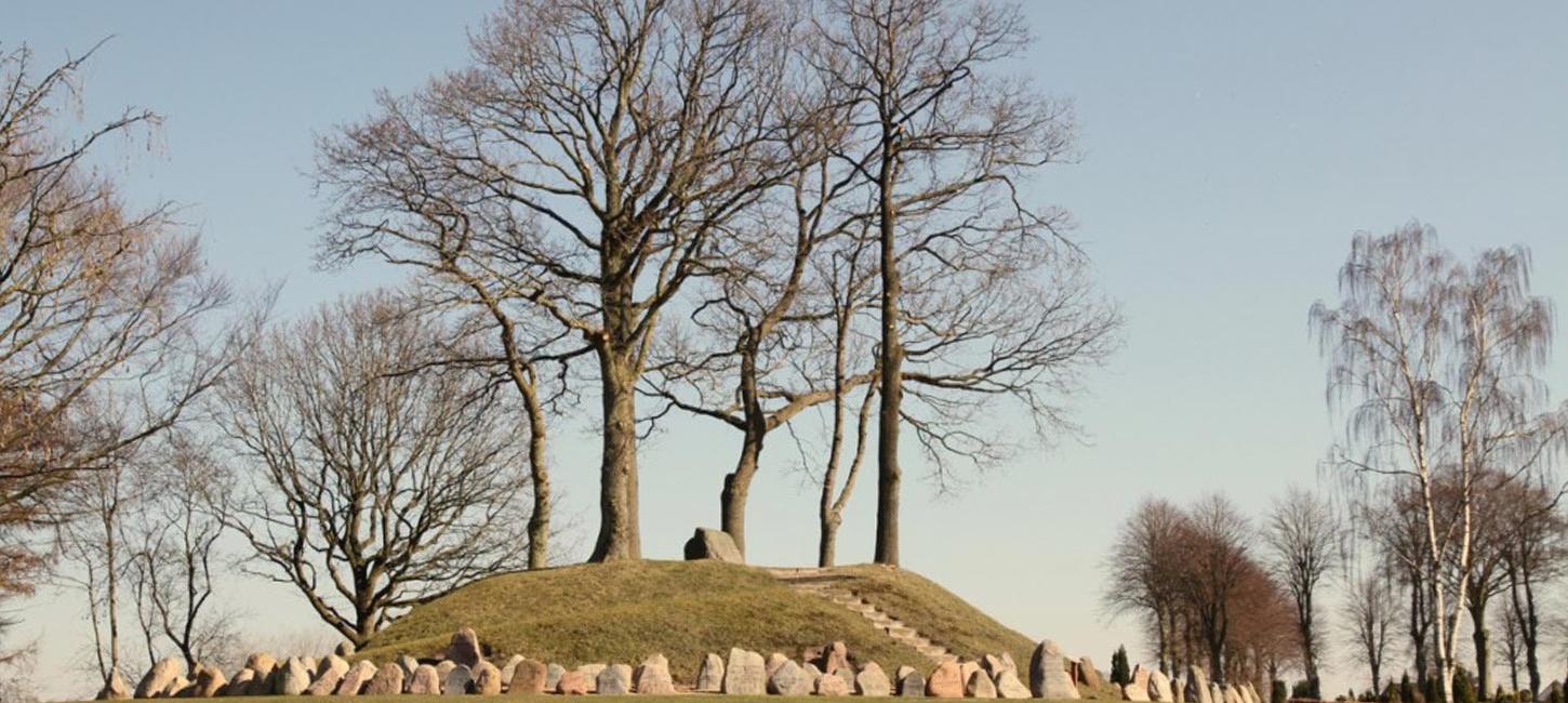 Mindesmærke ved Broager Kirke for de faldne i 1. Verdenskrig