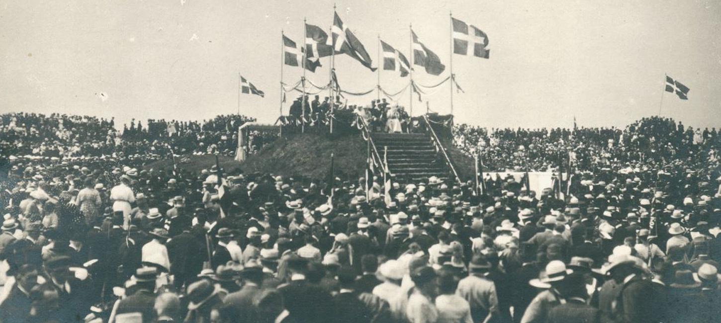 Stock photo of the reunification festival at Dybbøl Banke in 1920