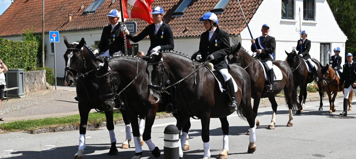 Parade in connection with ring-rider festival in Aabenraa