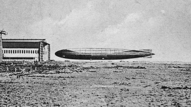 Stock photo: Zeppelins outside the hangar at the Zeppelin base in Tønder