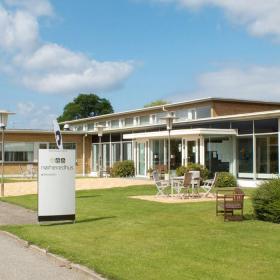 Vielser i Nordborg finder sted hos Hotel Nørherredhus 